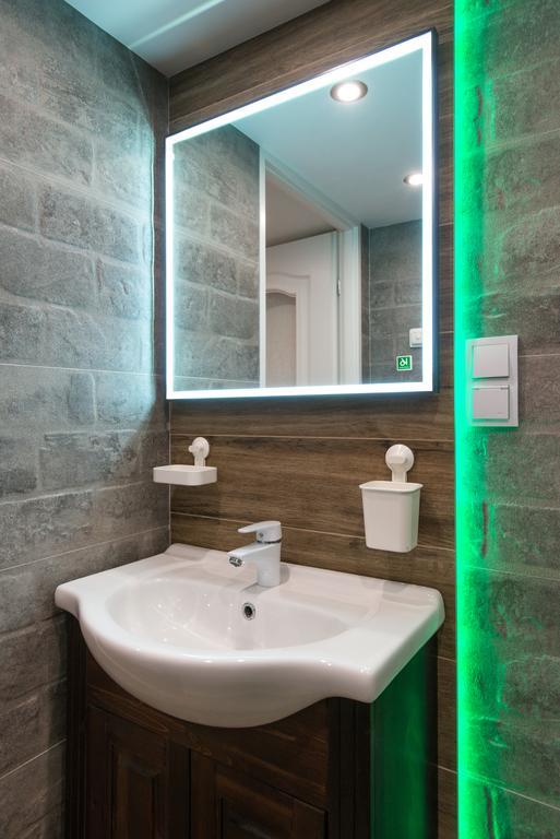 Apartment Wanda Краків Екстер'єр фото